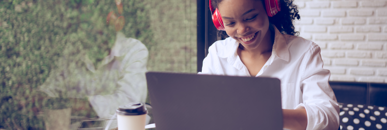 Listen to real conversations about real workplace challenges 